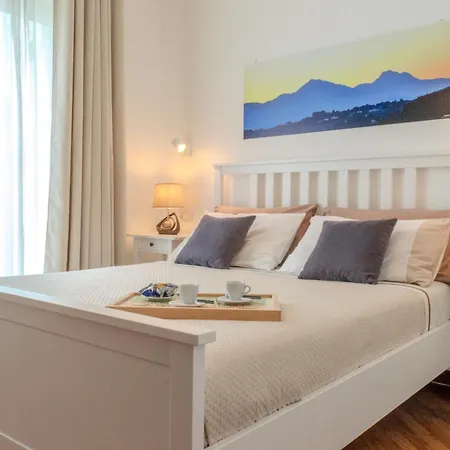 Апартаменты Yuna Rent - Casa Della Presentosa Пескара