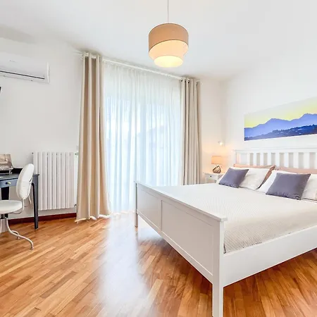 Yuna Rent - Casa Della Presentosa Апартаменты *