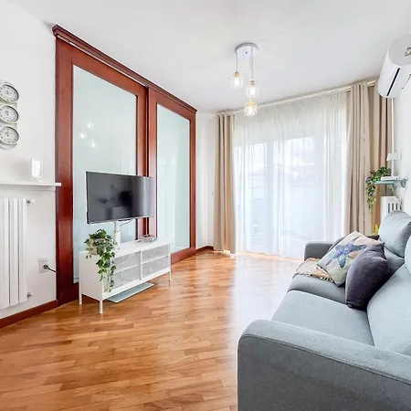 Apartment Yuna Rent - Casa Della Presentosa *